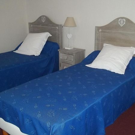 Domaine Saint-Louis Bed and Breakfast Carcassonne Kamer foto