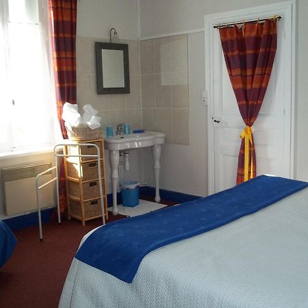 Domaine Saint-Louis Bed and Breakfast Carcassonne Kamer foto